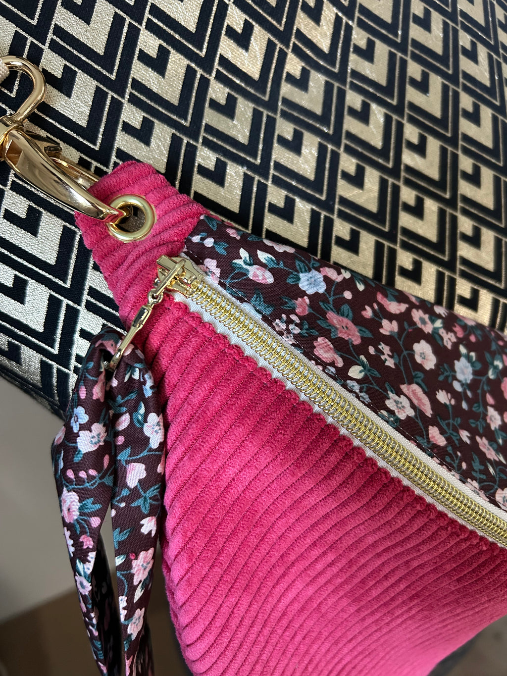 Banane velours côtelé